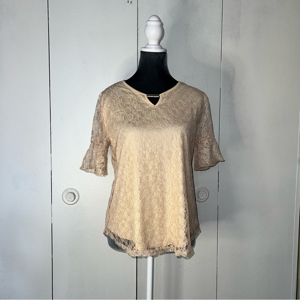 Elegant Lace Women Top in Cream Size M/L